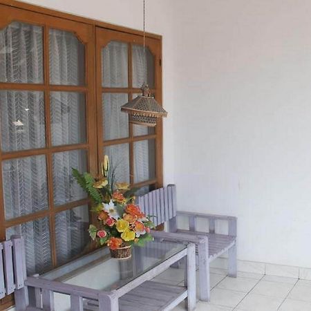 Pulau Bali Hotel Denpasar Redpartner Экстерьер фото