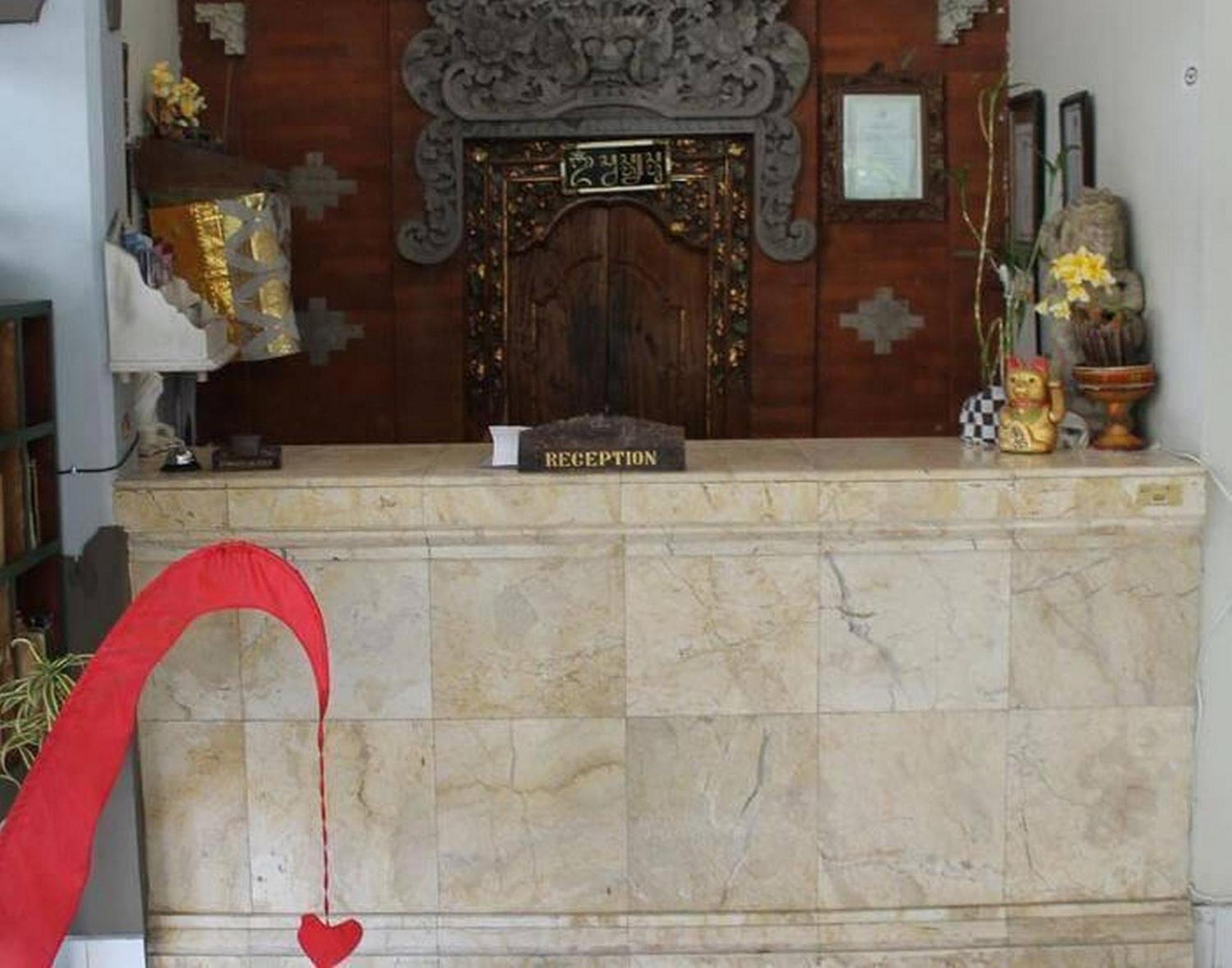 Pulau Bali Hotel Denpasar Redpartner Экстерьер фото